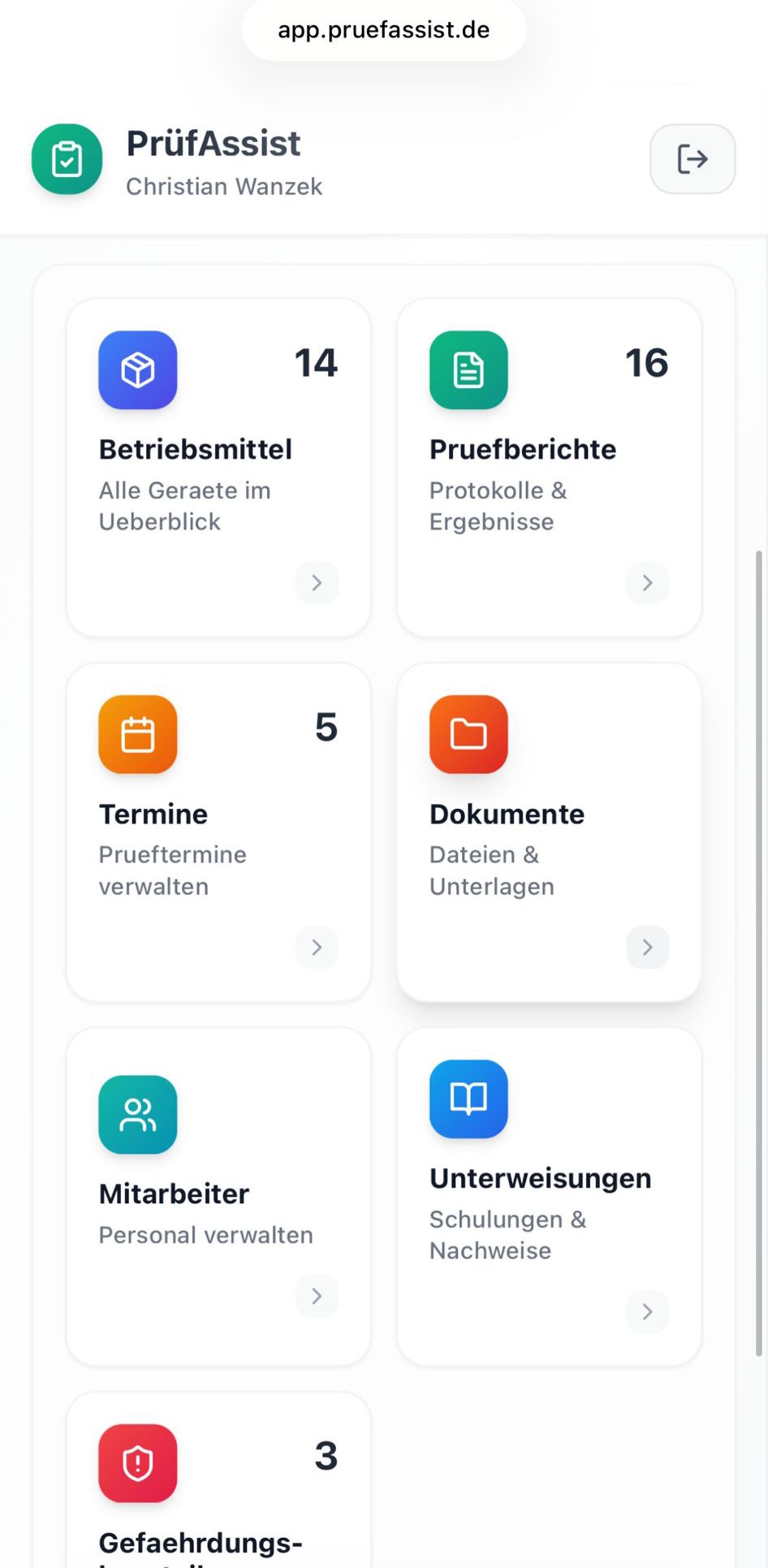 PrüfAssist App Dashboard auf Smartphone